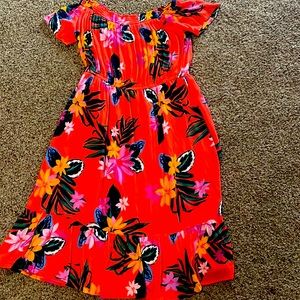 Old Navy size Large off shoulder tropical dress. Orange with flowers.